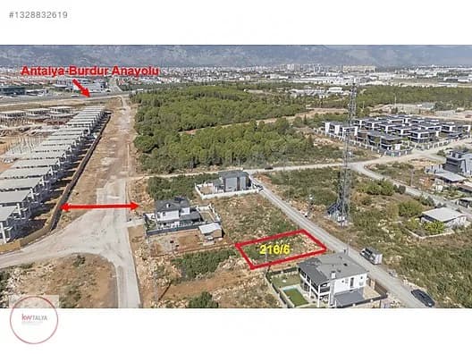 Döşemealtı Çıplaklı'da Satılık İmarlı Villa Arsası