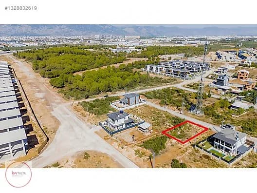 Döşemealtı Çıplaklı'da Satılık İmarlı Villa Arsası 22