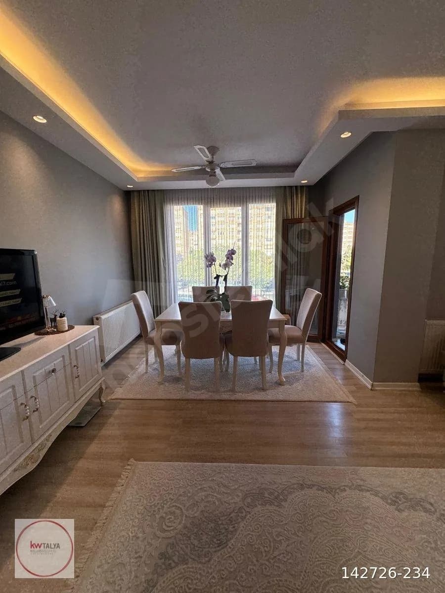 Beylikdüzü Kavaklı'da Satılık 3+2 Dubleks Daire 15