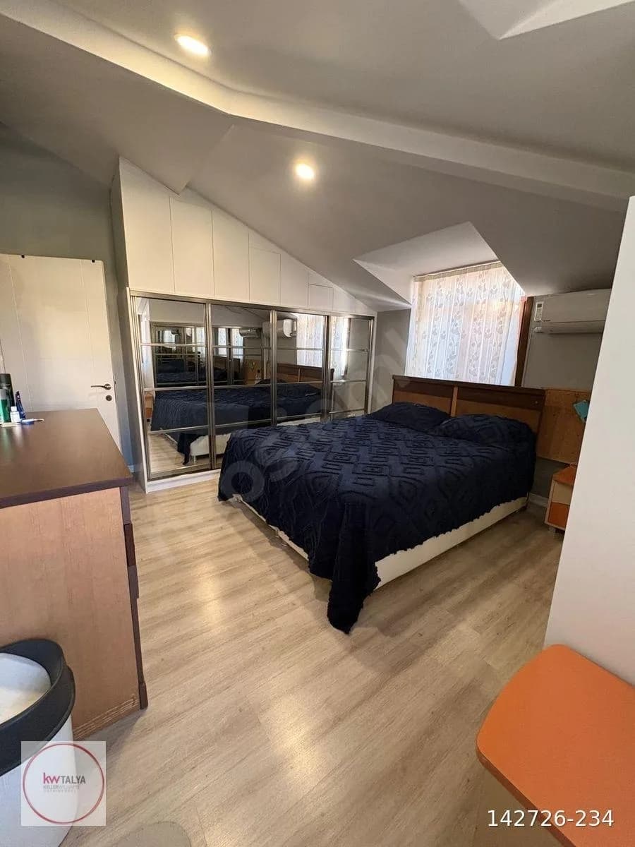Beylikdüzü Kavaklı'da Satılık 3+2 Dubleks Daire 19