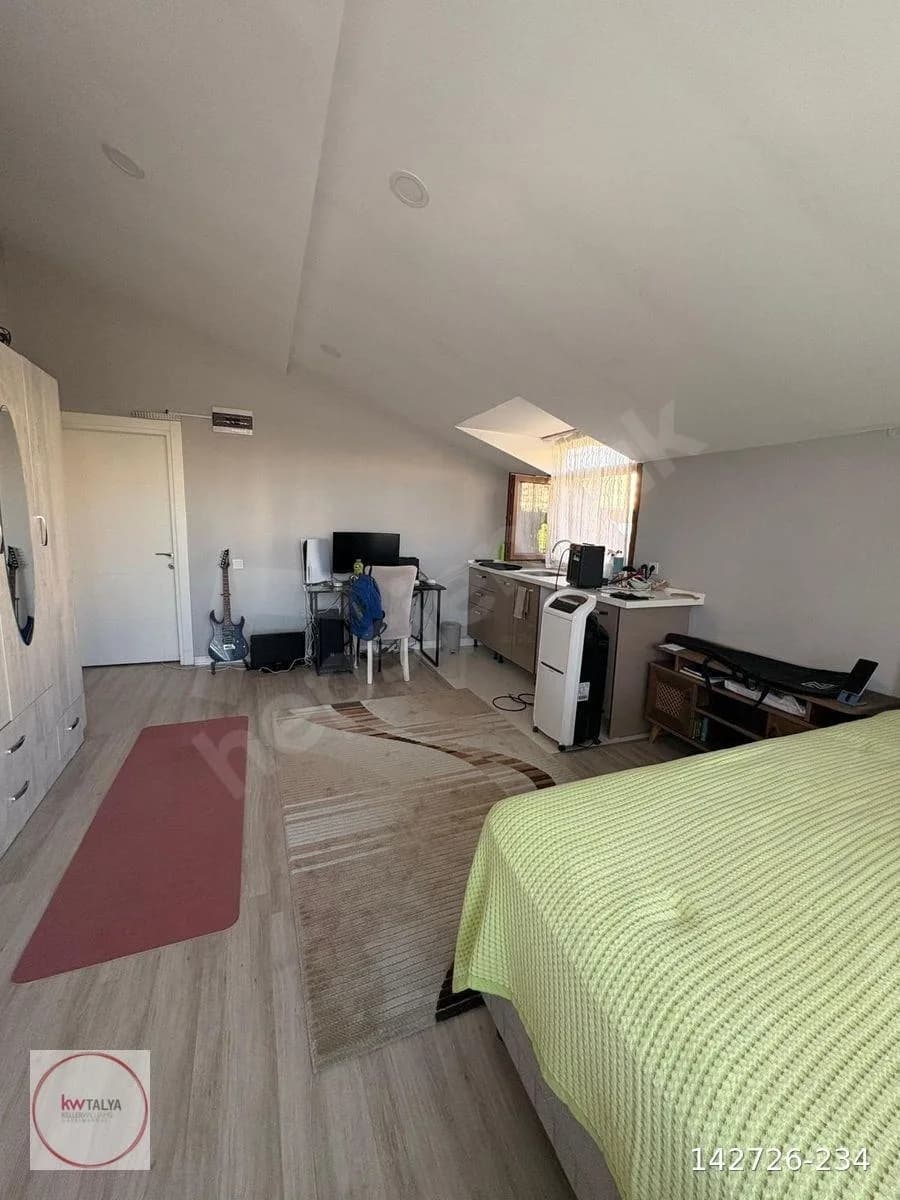 Beylikdüzü Kavaklı'da Satılık 3+2 Dubleks Daire 25