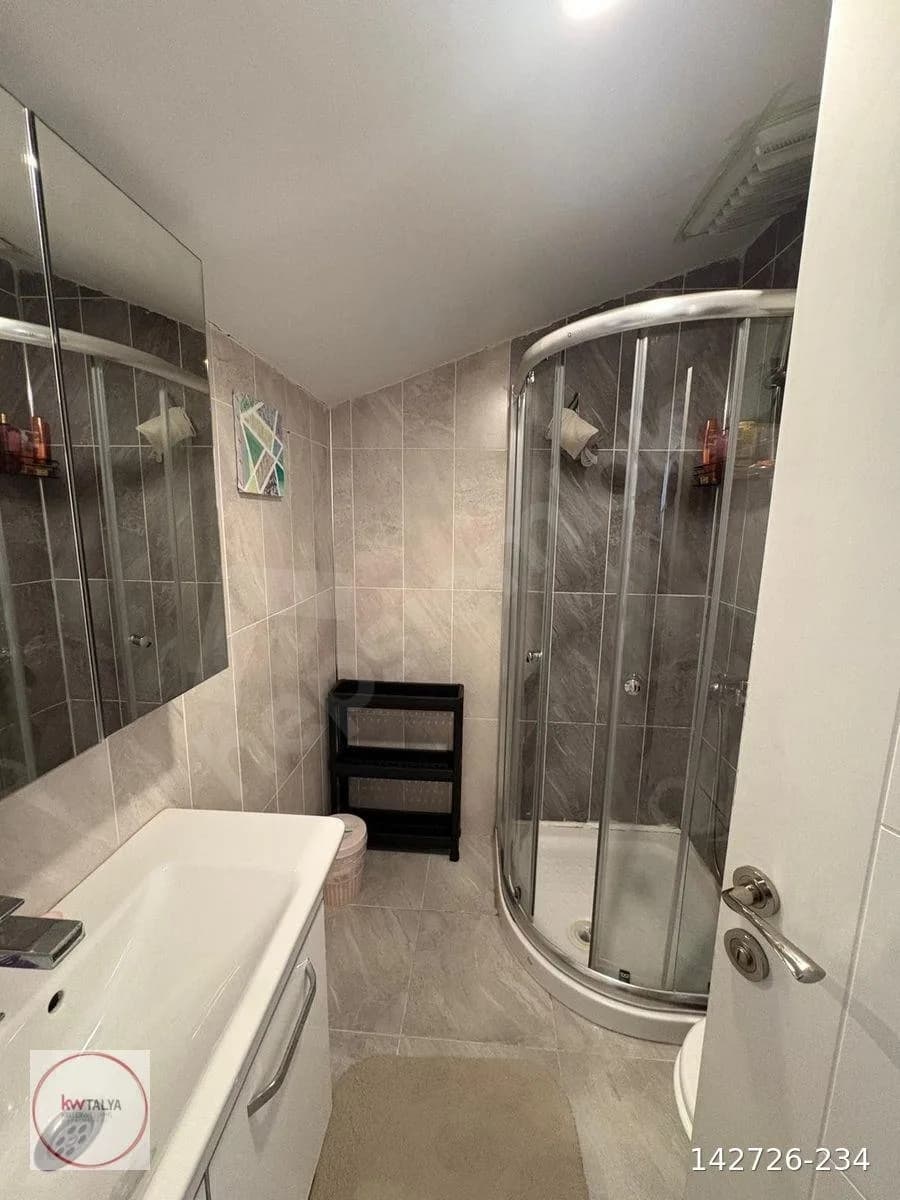 Beylikdüzü Kavaklı'da Satılık 3+2 Dubleks Daire 31