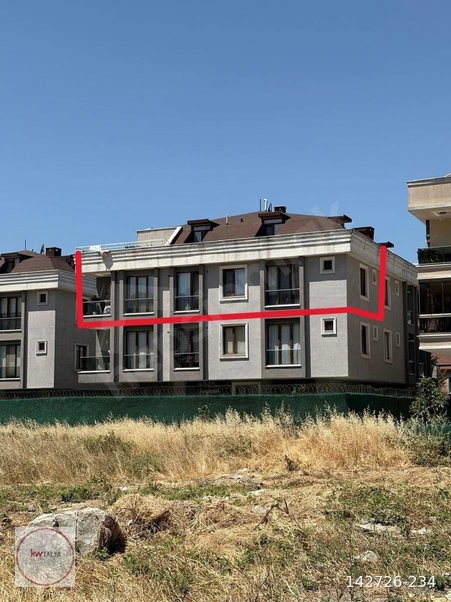 Beylikdüzü Kavaklı'da Satılık 3+2 Dubleks Daire 33