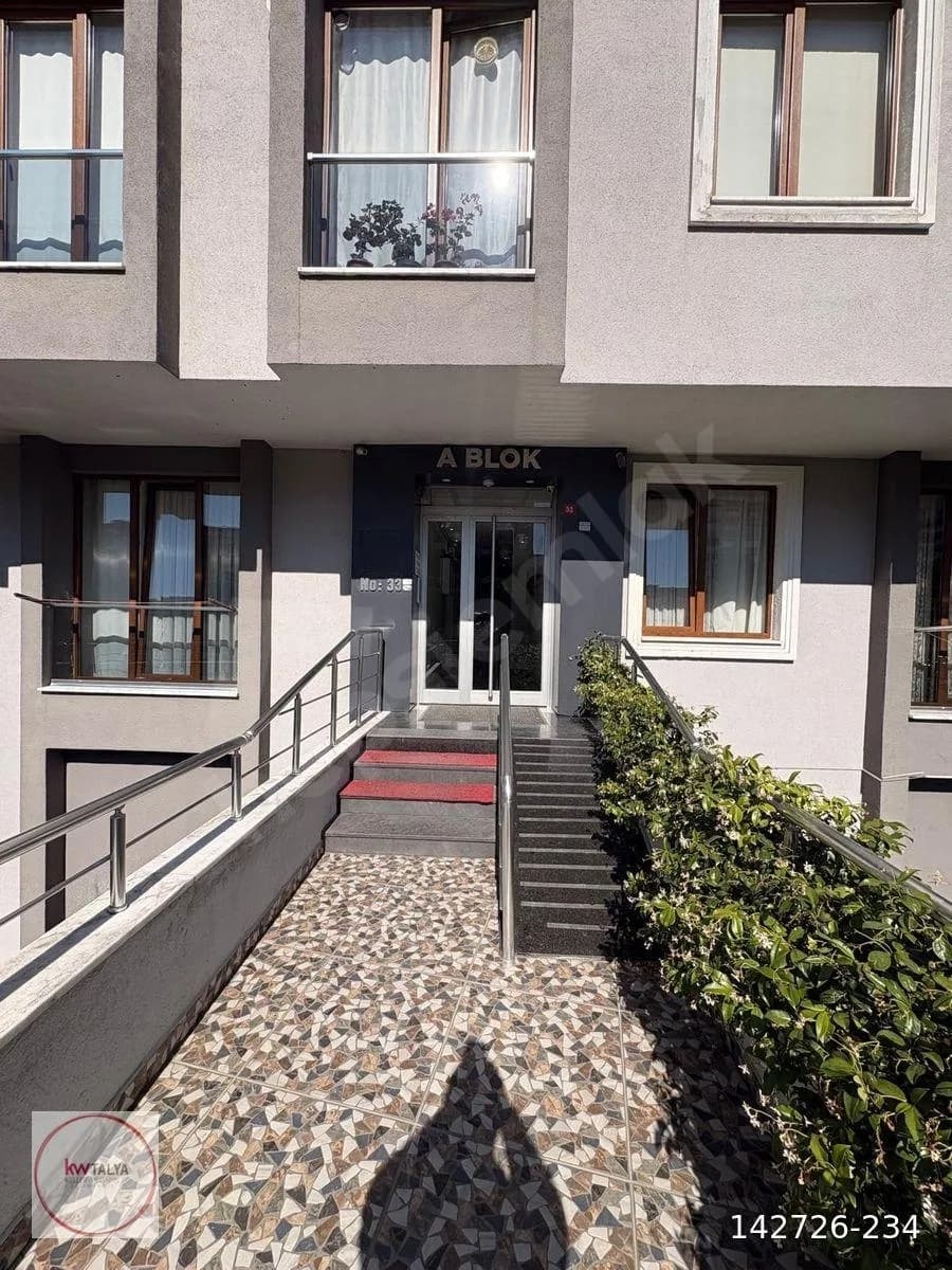 Beylikdüzü Kavaklı'da Satılık 3+2 Dubleks Daire 34